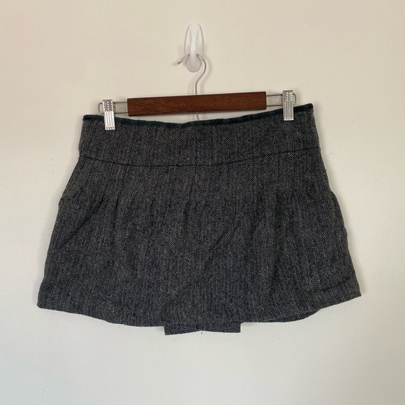 ‼️5 for $15 SALE‼️ Free People Buckled Mini Skirt - Picture 4 of 5